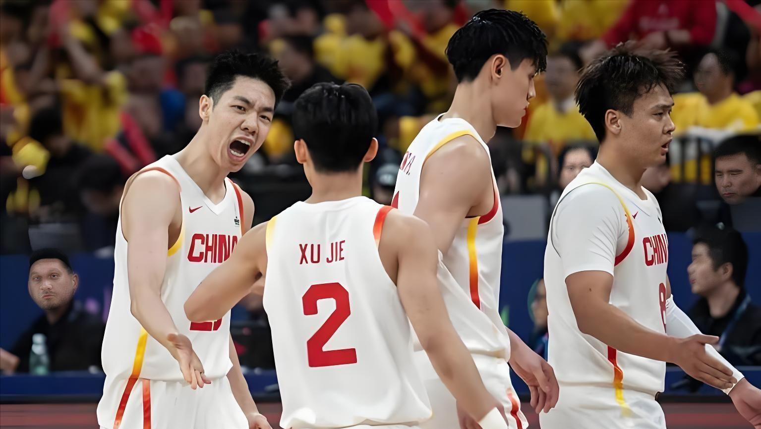 星空体育官网下载入口-中日大战裁判风波后，篮协向中国篮球界道歉，3位执法者下场如何